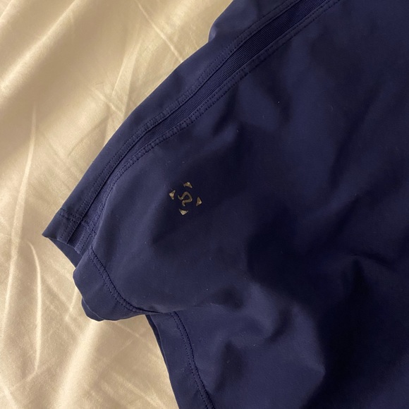 Lululemon Pace-breaker Shorts 7” - Picture 3 of 3